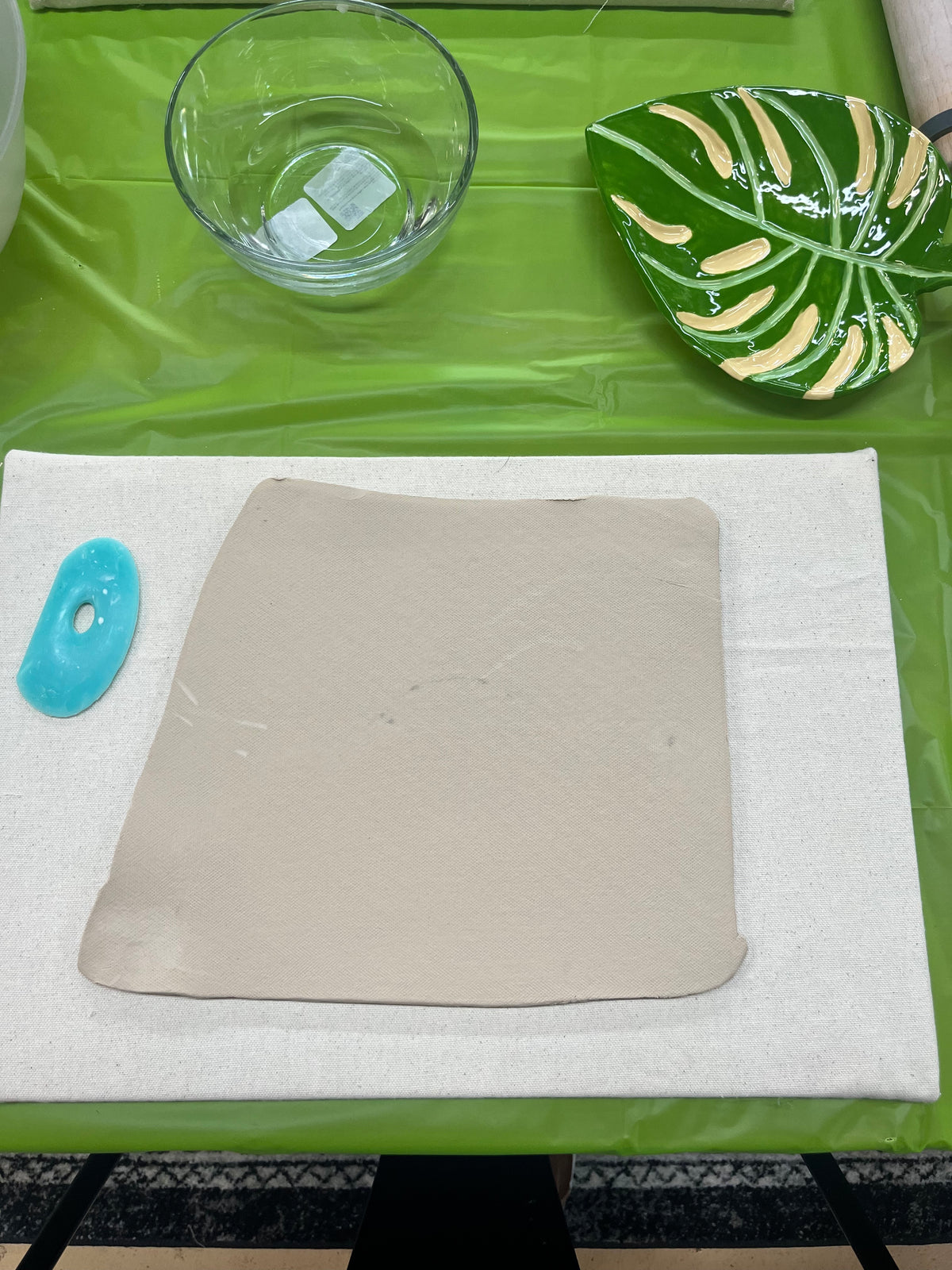 Botanical Trinket Dish Workshop |Oct 18 at Tiny Greenhouse